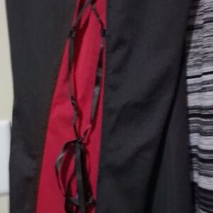 Romwe Black and Red Lace-Up Dress Pants